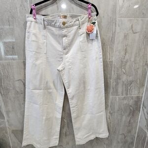 Cream Wide-Leg Crop Pants